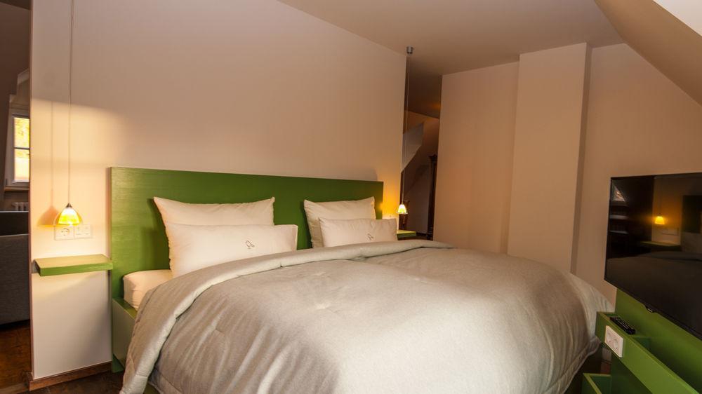 Romantik Hotel Meisenheimer Hof Exteriör bild