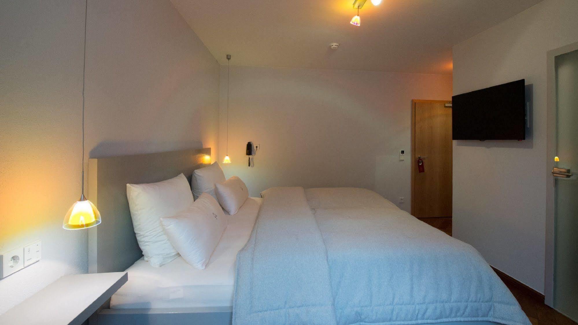Romantik Hotel Meisenheimer Hof Exteriör bild