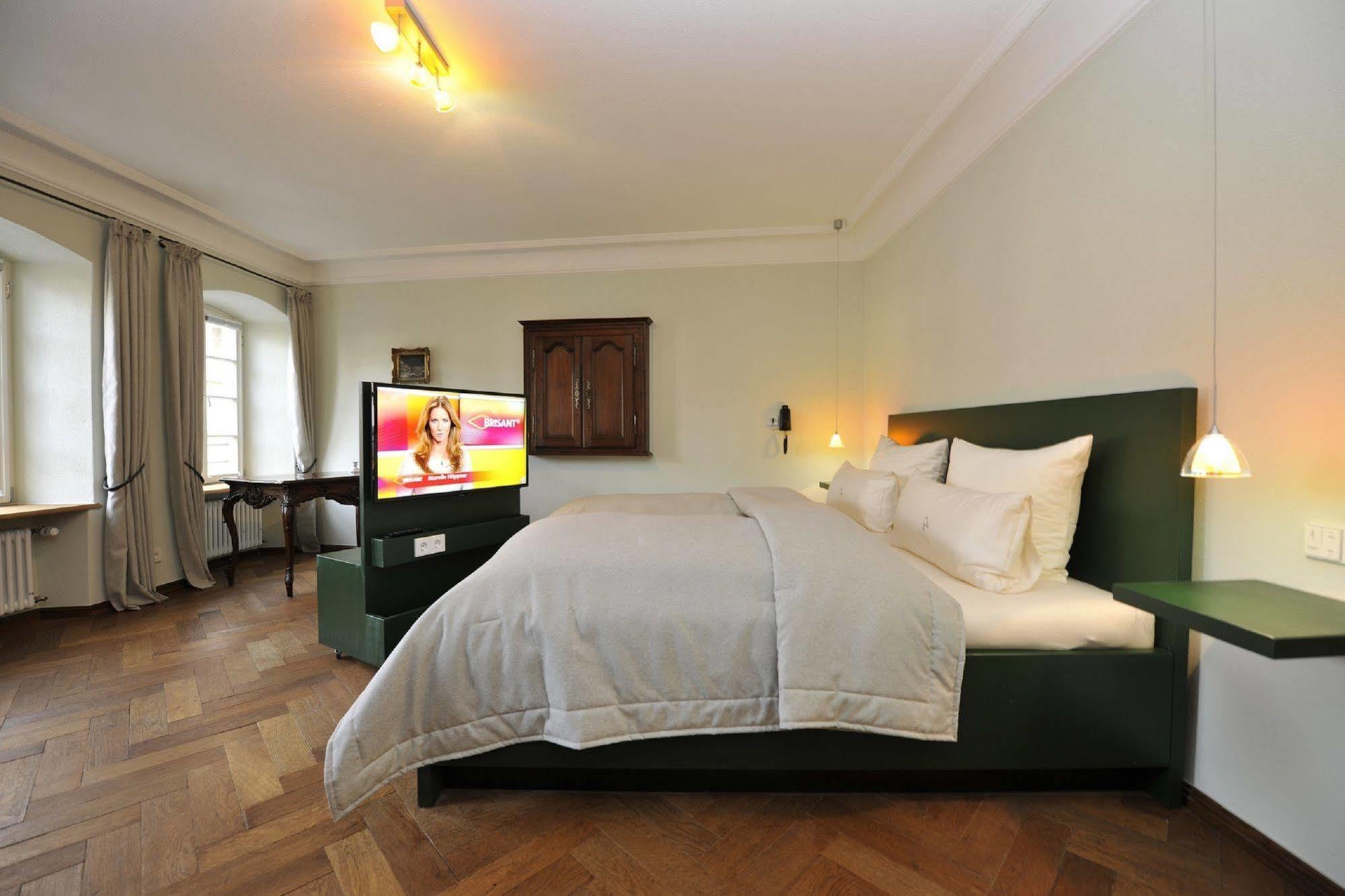 Romantik Hotel Meisenheimer Hof Exteriör bild